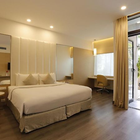Sarovar Portico Outer Ring Road Бангалор Екстериор снимка