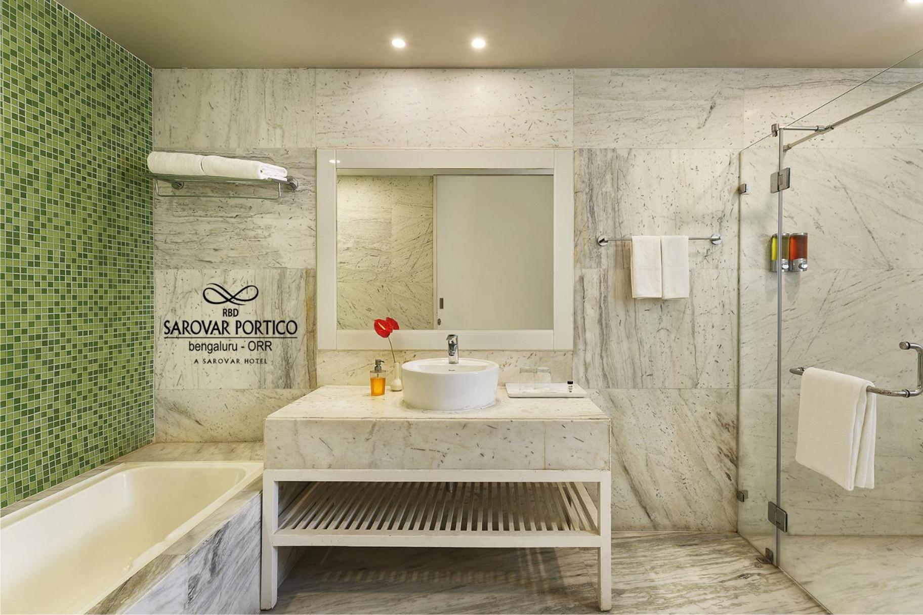 Sarovar Portico Outer Ring Road Бангалор Екстериор снимка