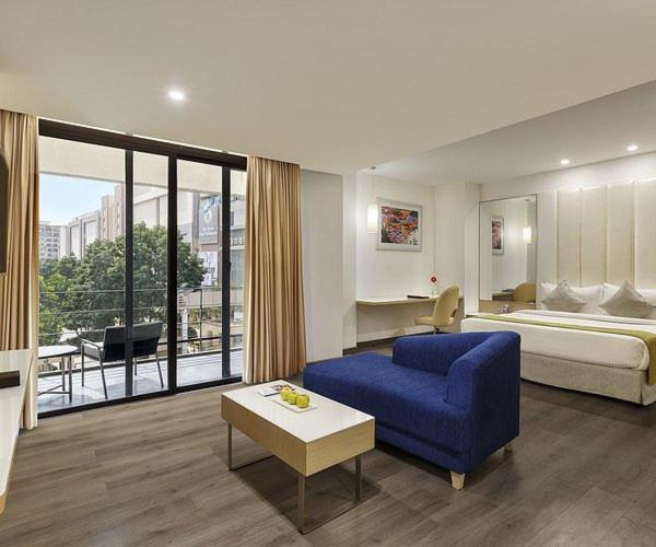 Sarovar Portico Outer Ring Road Бангалор Екстериор снимка