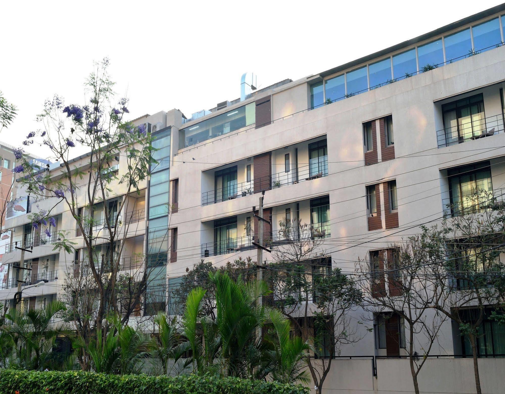Sarovar Portico Outer Ring Road Бангалор Екстериор снимка