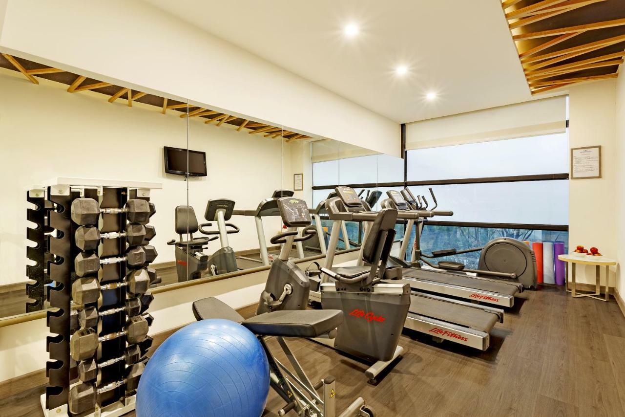 Sarovar Portico Outer Ring Road Бангалор Екстериор снимка